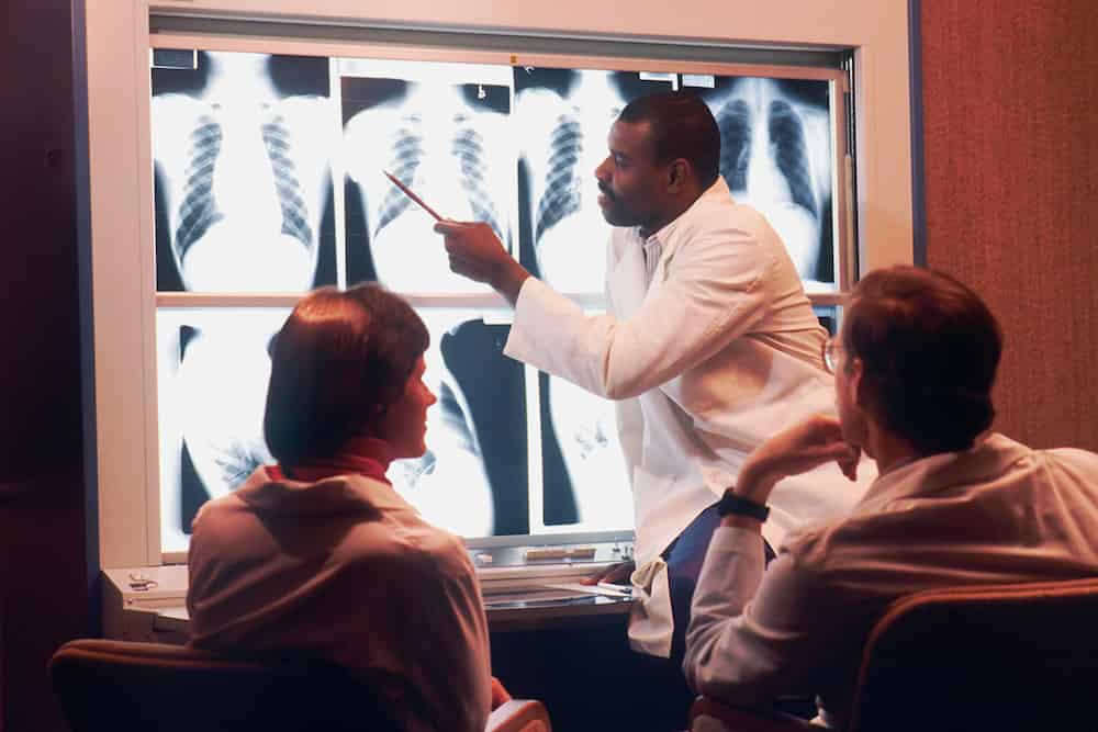 What is the process of becoming an X-ray technician photo